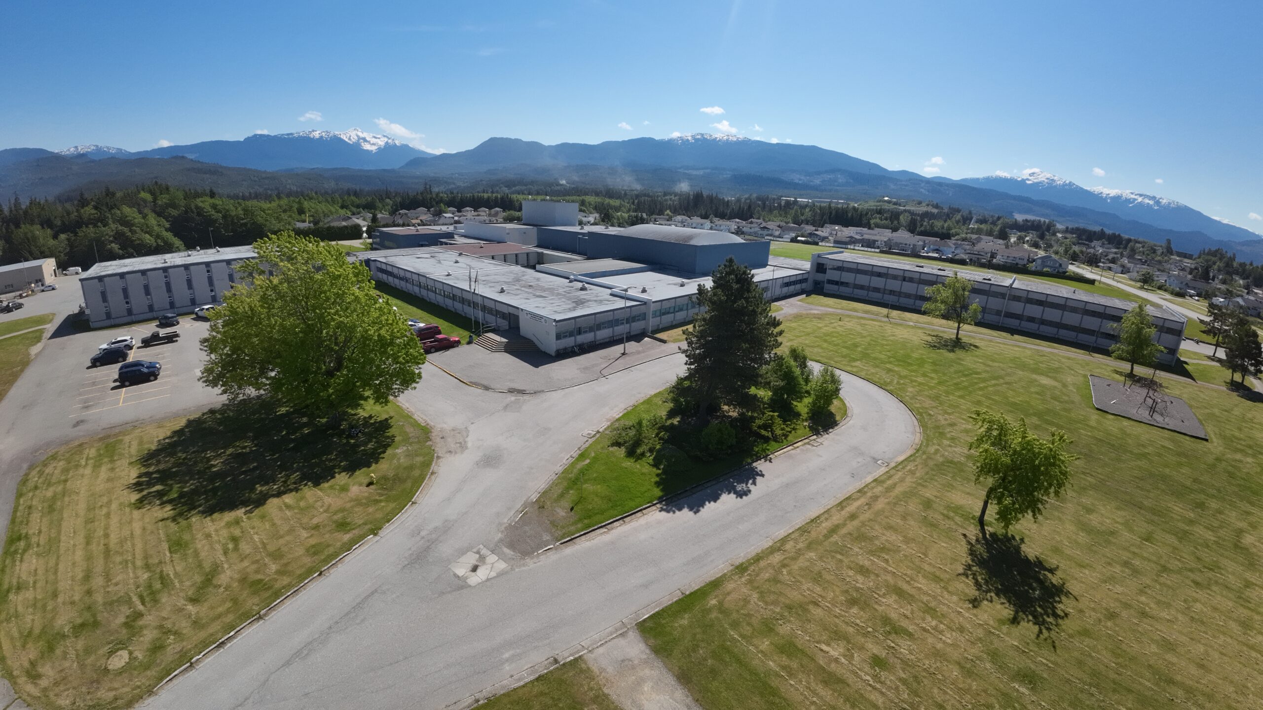 programme scolaire, Canada, Colombie-Britannique, district scolaire de Coast Mountains, études à l’étranger, immersion académique, école au Canada, séjour éducatif, seconde rétho, expédis, bourse, rétho, apprendre l'anglais, anglais, immersion linguistique, host family